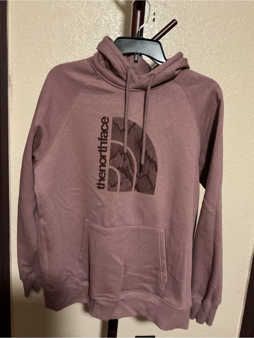 The North Face Men's Crewneck Hoodie - Dusty Mauve